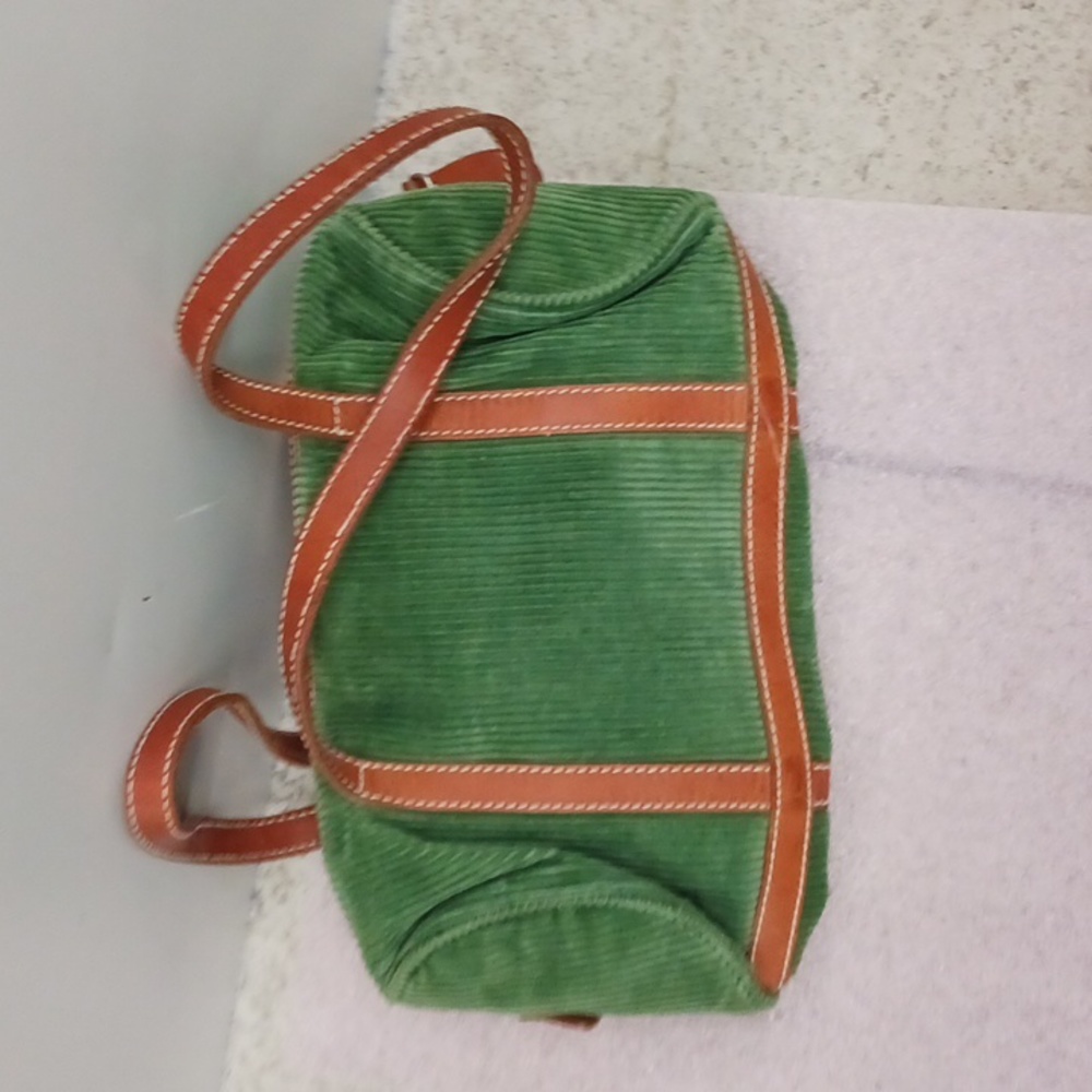 Purse - Picture 2 of 6